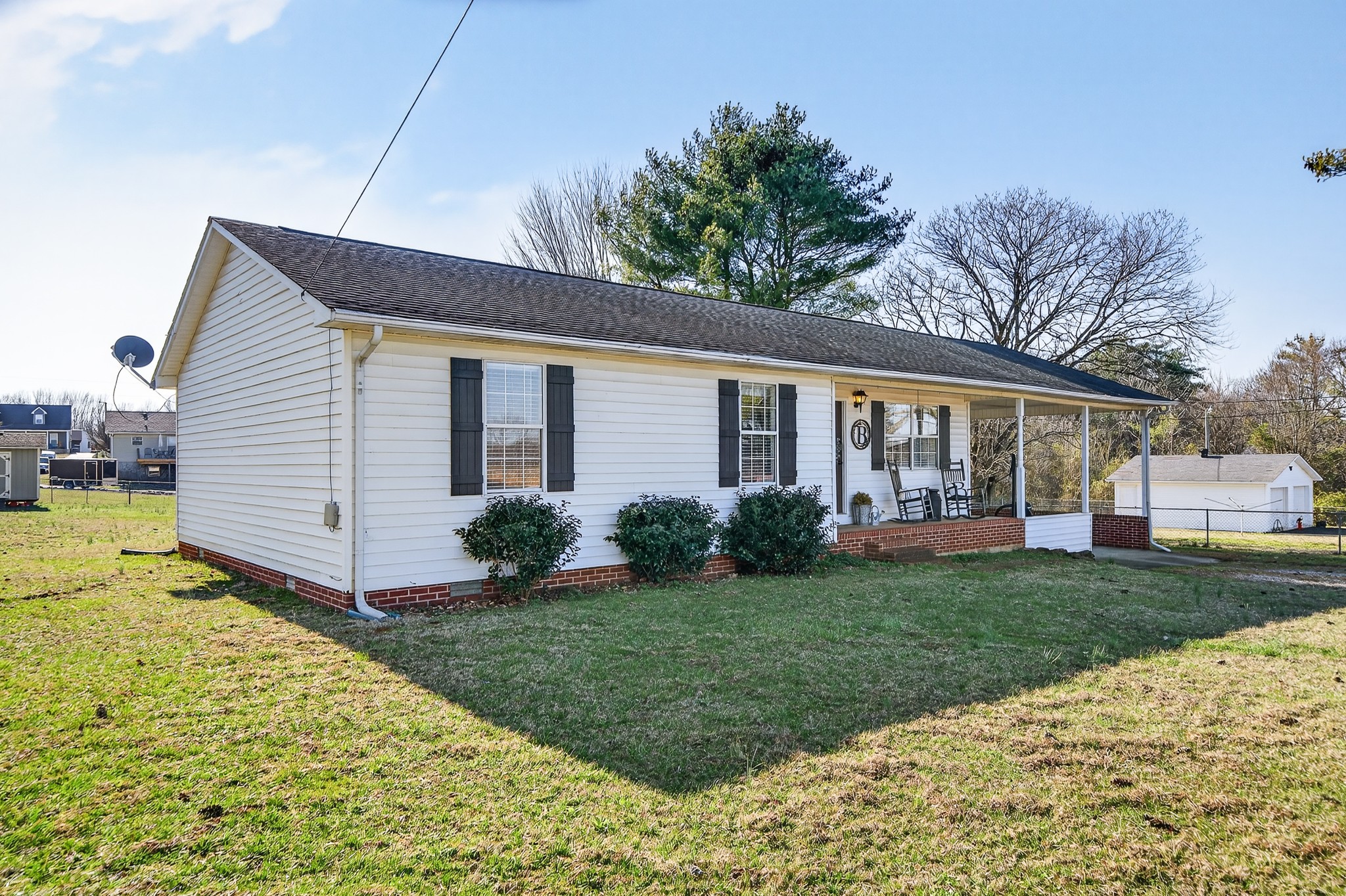 2015 Old Cookeville Road Sparta, TN 38583 - Photo 2 of 36