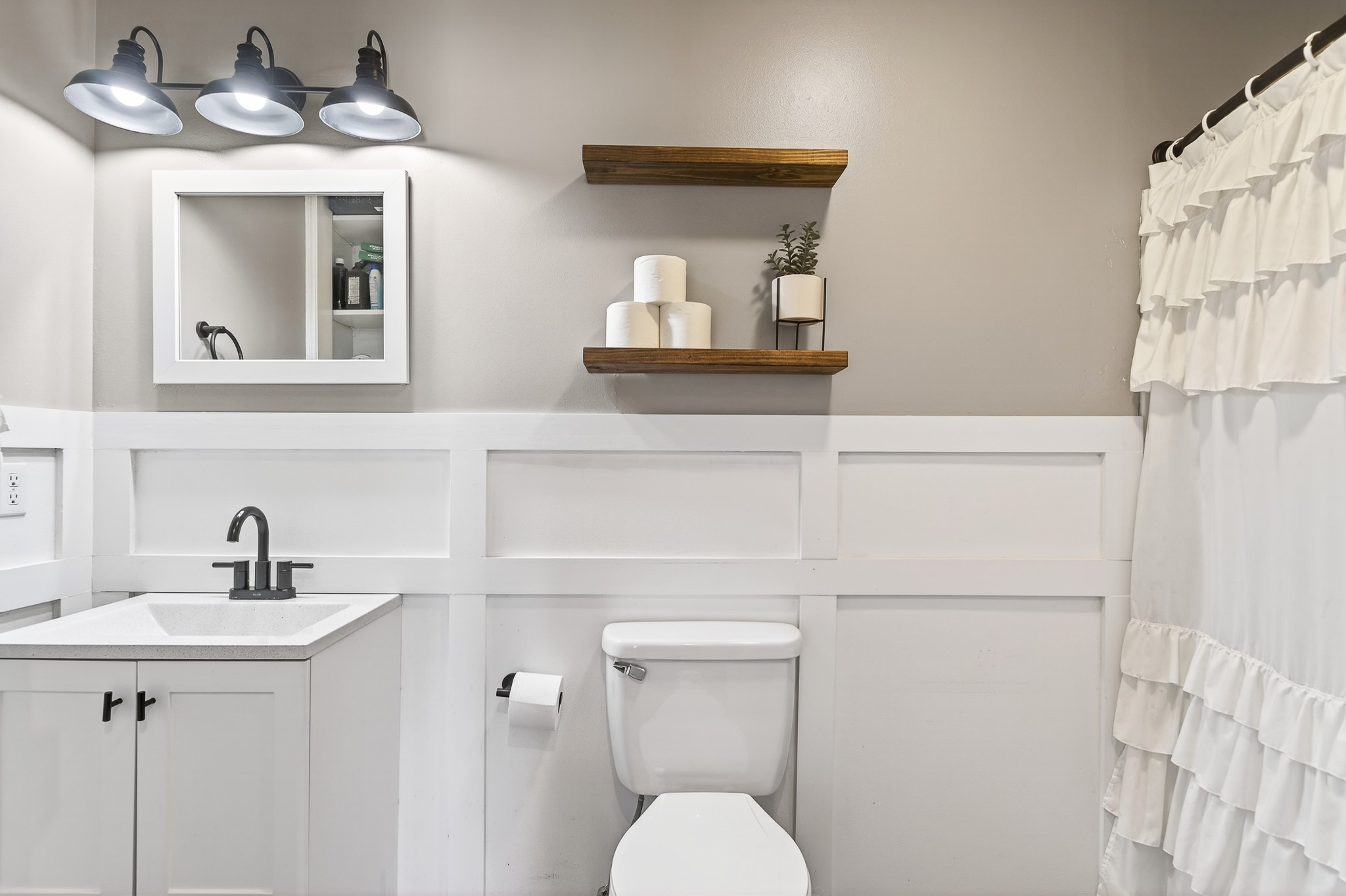 2015 Old Cookeville Road Sparta, TN 38583 - Photo 23 of 36