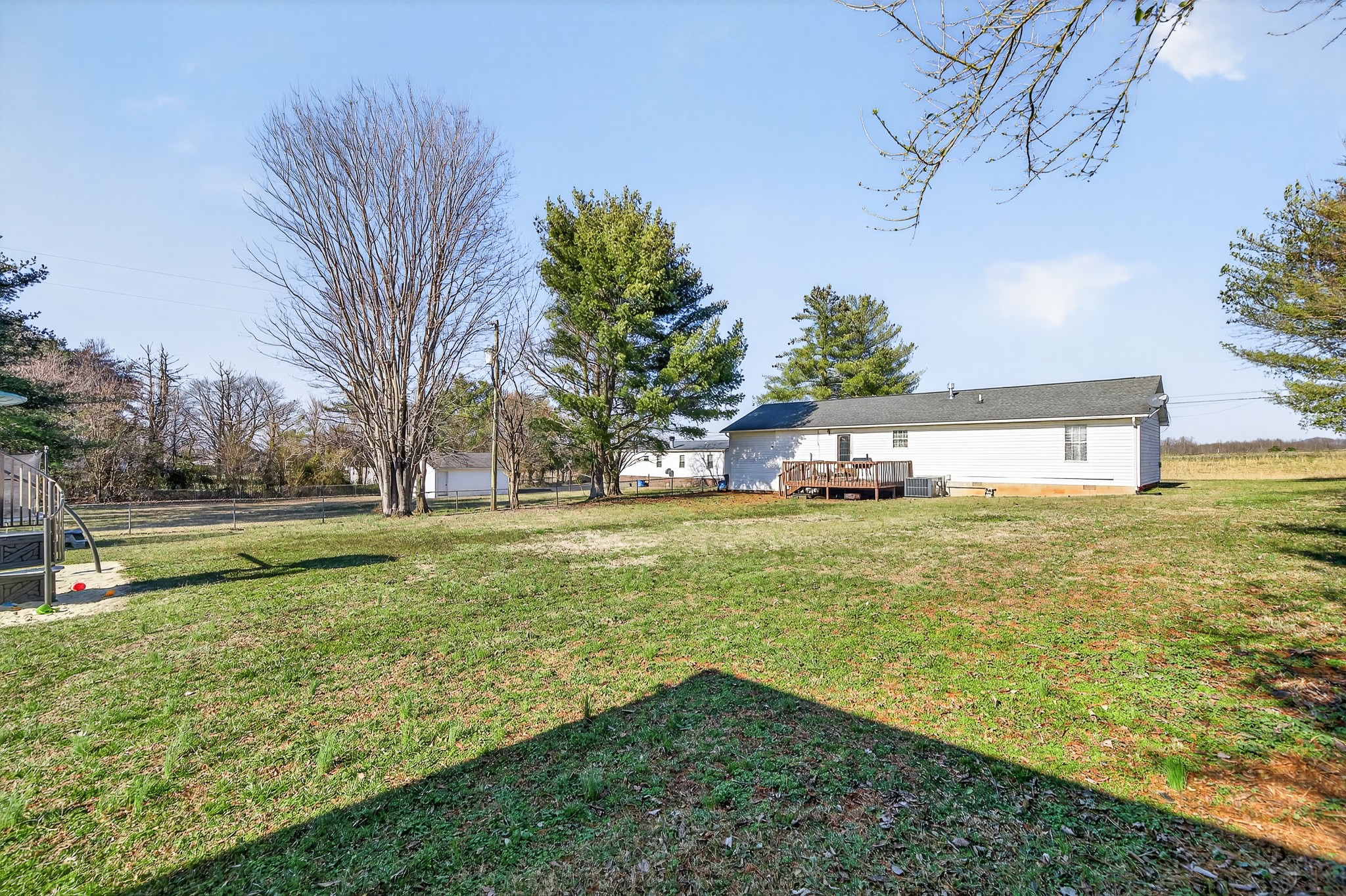 2015 Old Cookeville Road Sparta, TN 38583 - Photo 30 of 36