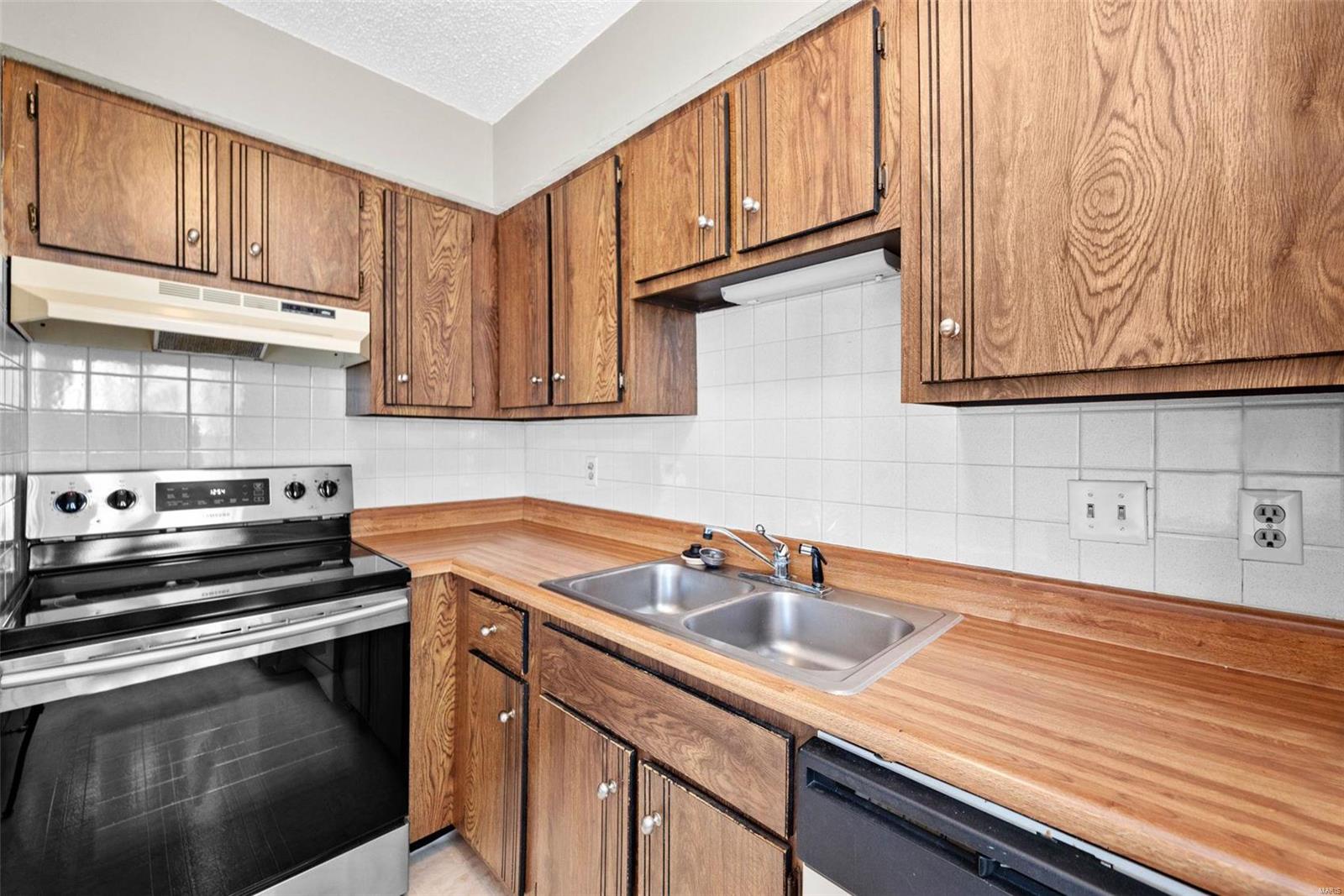 779 Boca Raton Drive, Unit I St. Peters, MO 63376 - Photo 13 of 21