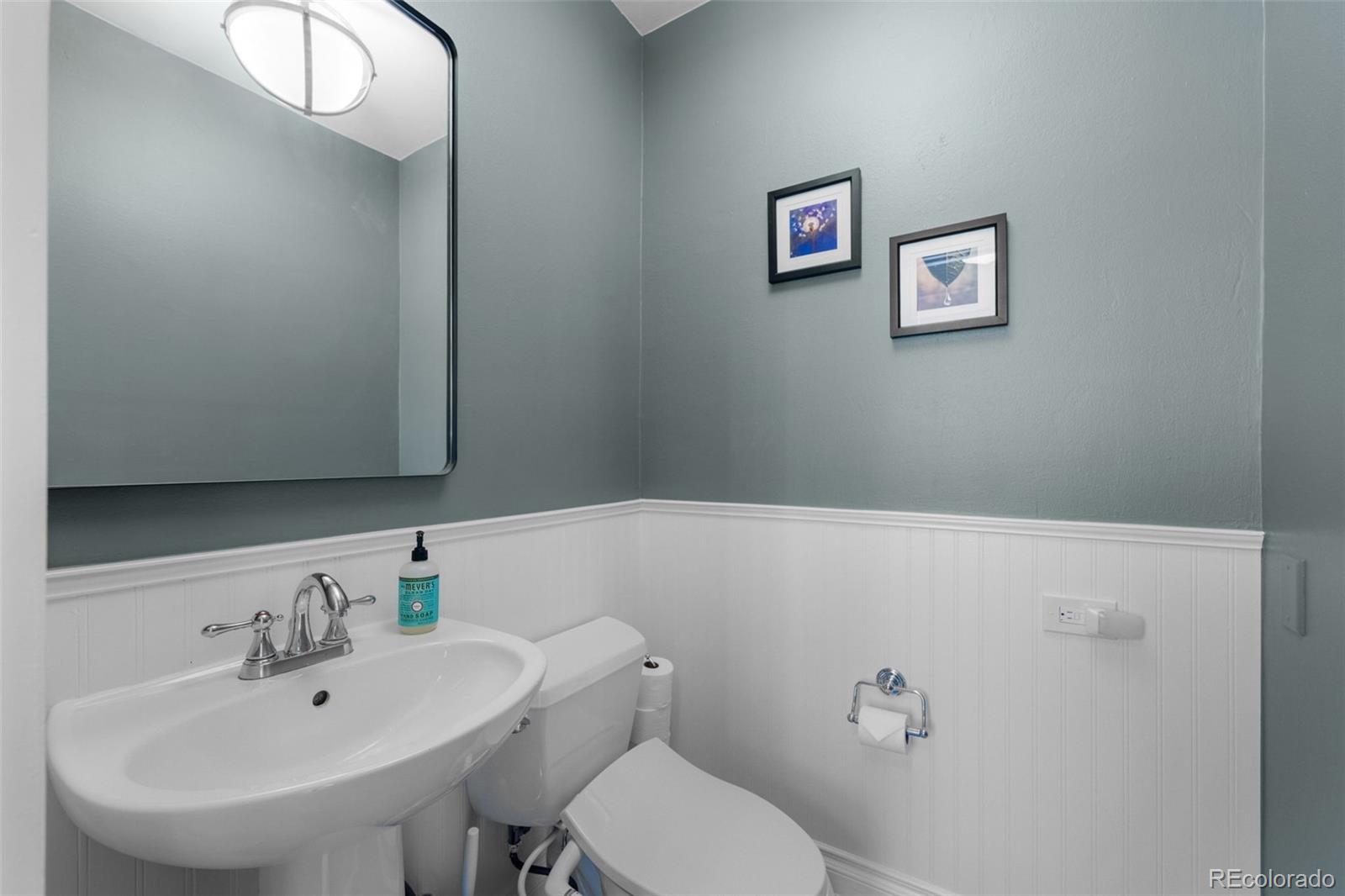 1750 Hudson Street Denver, CO 80220 - Photo 12 of 45