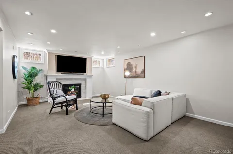 $2,090,000 | 1750 Hudson Street, Denver, CO 80220