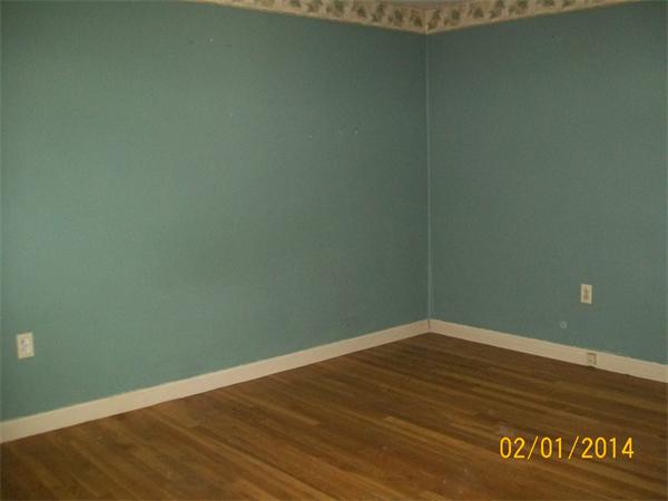 5 Palmer Road Pepperell, MA 01463 - Photo 8 of 9