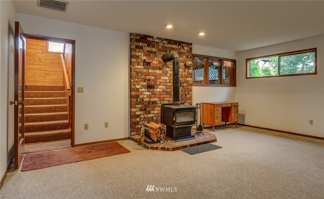 201 Kline Road Bellingham, WA 98226 - Photo 16 of 25
