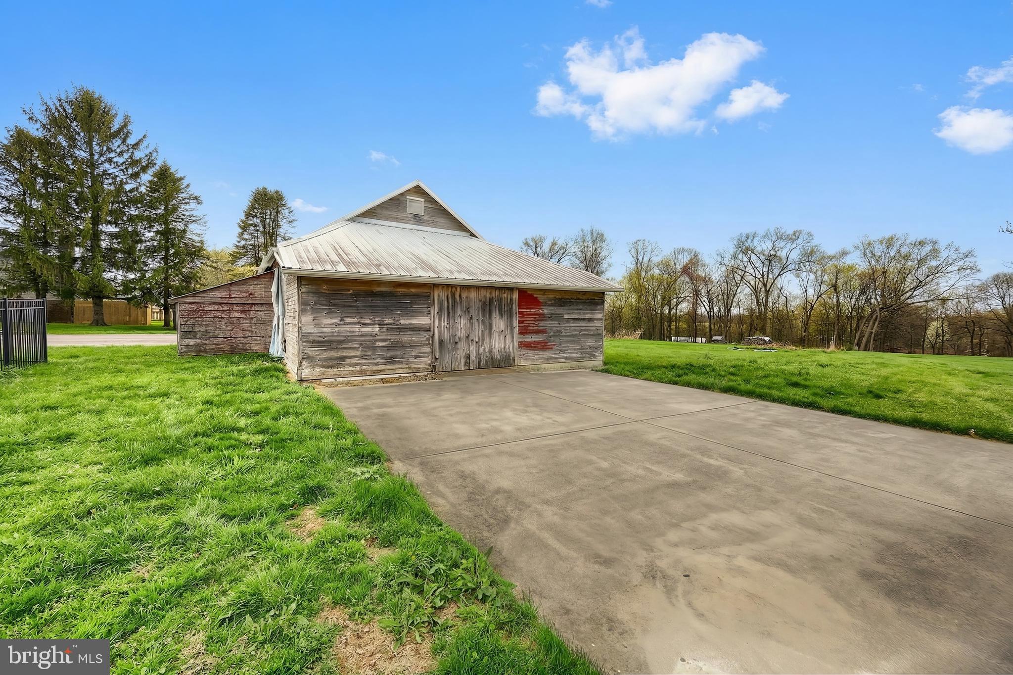 4357 List Road Red Lion, PA 17356 - Photo 35 of 44