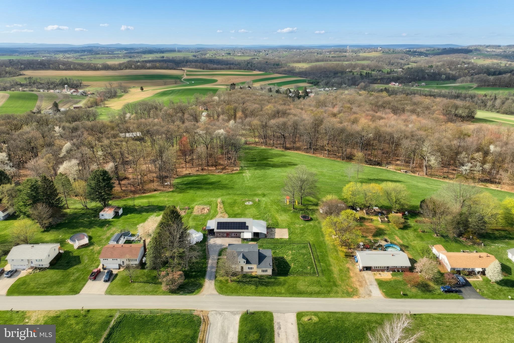 4357 List Road Red Lion, PA 17356 - Photo 4 of 44