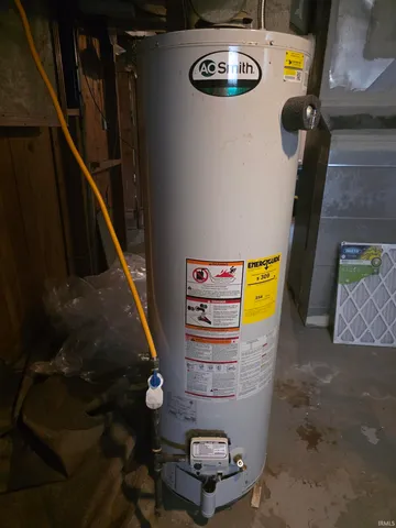 $355,000 | 1418 South Washington Street, Bloomington, IN 47401