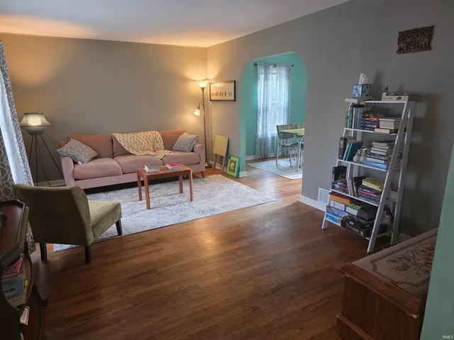 $355,000 | 1418 South Washington Street, Bloomington, IN 47401