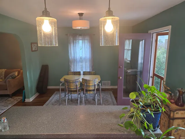 $355,000 | 1418 South Washington Street, Bloomington, IN 47401