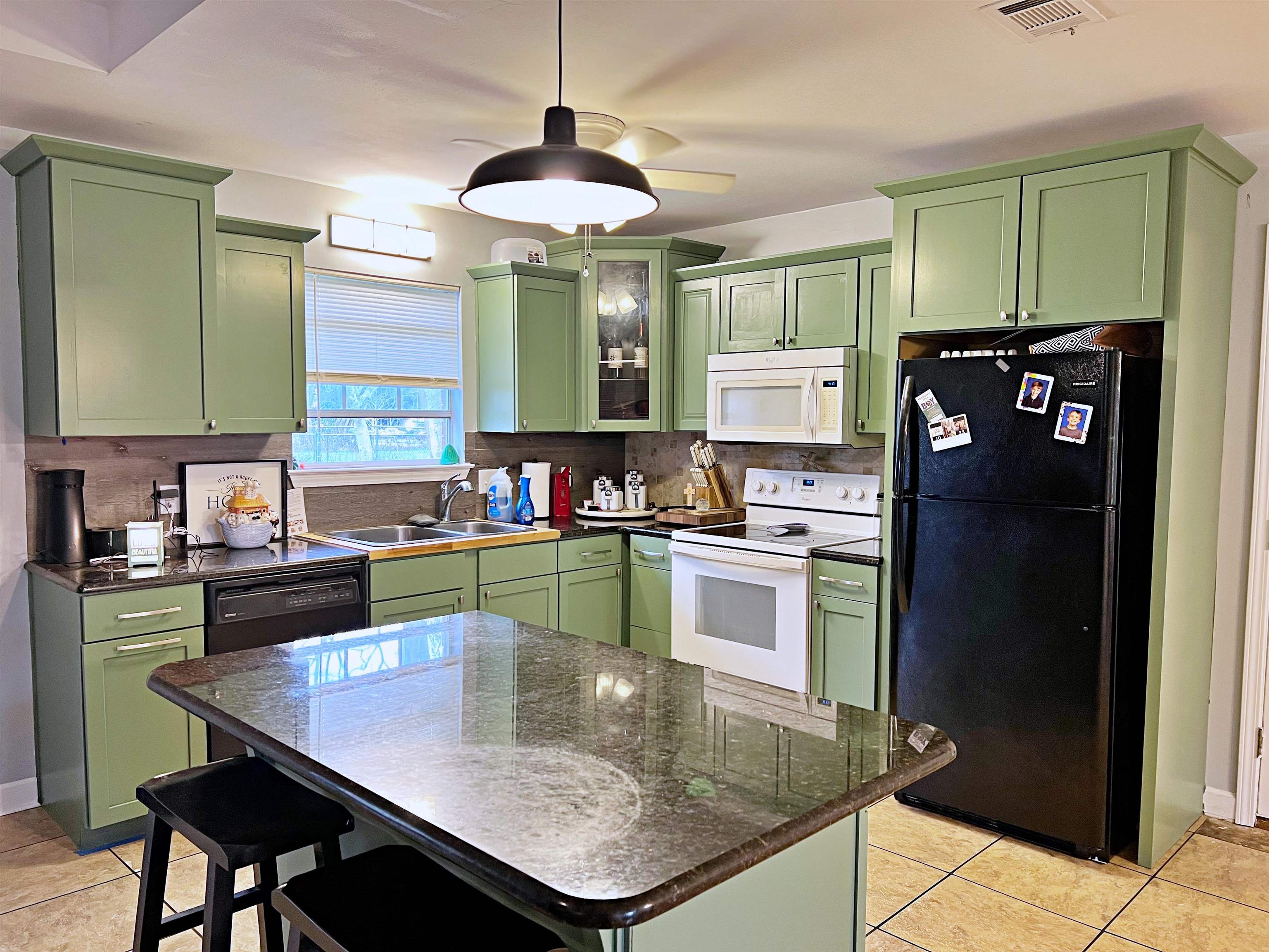 25125 Olive Street Elberta, AL 36530 - Photo 8 of 32 Kitchen