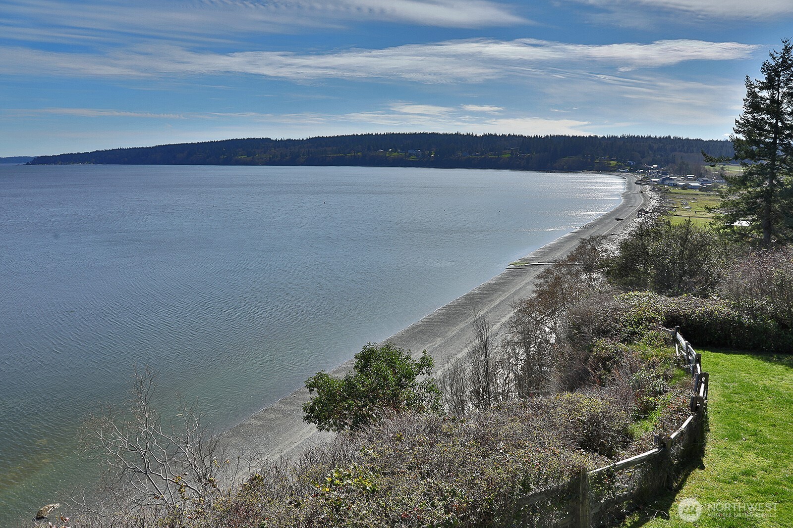 2693 North Bluff Road Greenbank, WA 98253 - Photo 30 of 40 Gallery Image 30