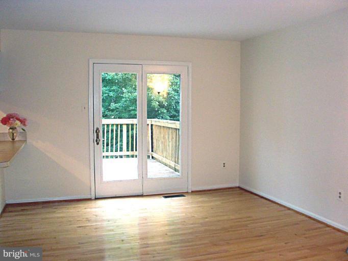 15001 Shamrock Ridge Road Silver Spring, MD 20906 - Photo 15 of 29 Family Room