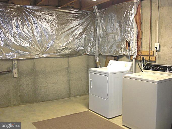 15001 Shamrock Ridge Road Silver Spring, MD 20906 - Photo 18 of 29 Laundry Area 1