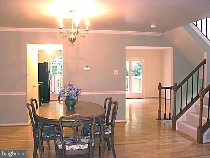 15001 Shamrock Ridge Road Silver Spring, MD 20906 - Photo 7 of 29 Dining Area
