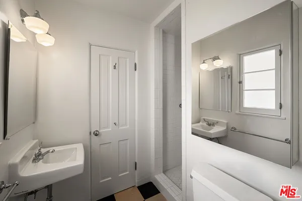 $14,000 | 630 23rd Street, Santa Monica, CA 90402