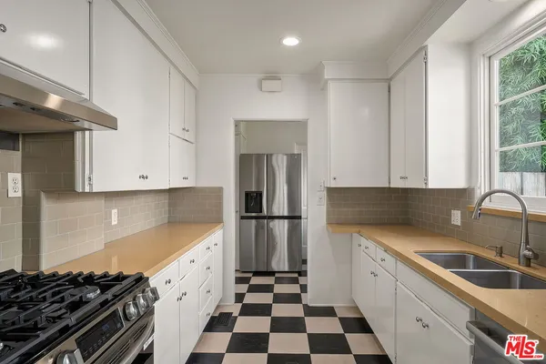 $14,000 | 630 23rd Street, Santa Monica, CA 90402