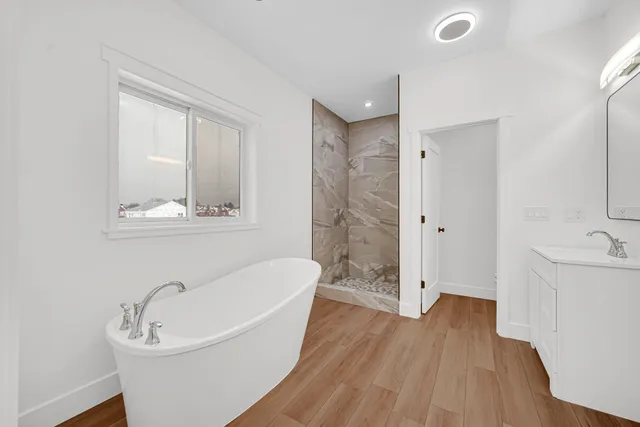 $649,900 | 2231 Davis Avenue, Whiting, IN 46394