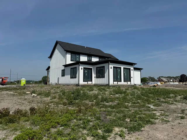 $649,900 | 2231 Davis Avenue, Whiting, IN 46394