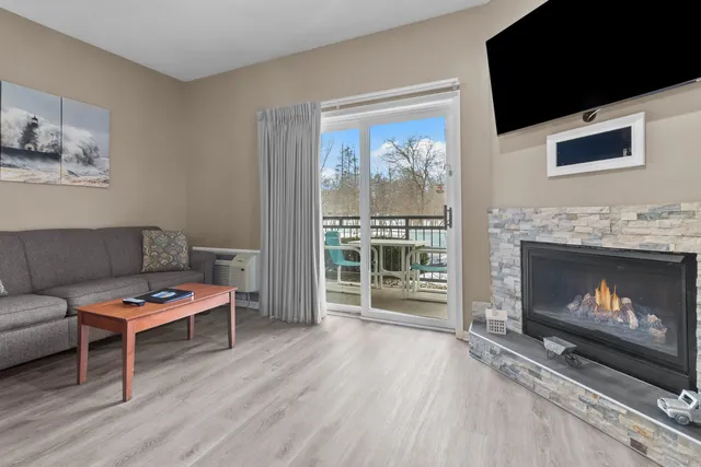 $199,000 | 111 Center Street, Unit 150, Lake Geneva, WI 53147