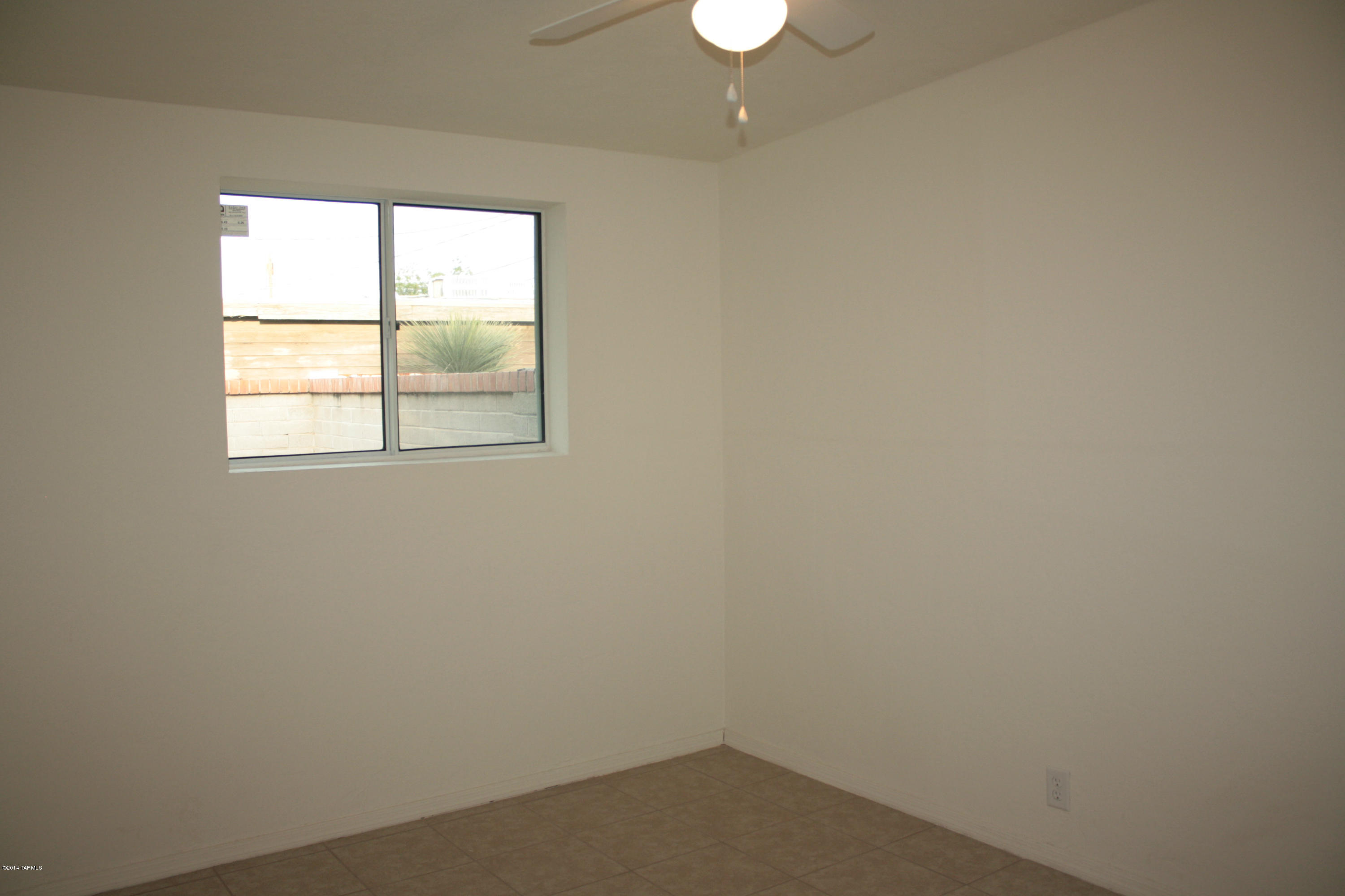 126 East Elvado Road Tucson, AZ 85756 - Photo 10 of 23 Gallery Image 10