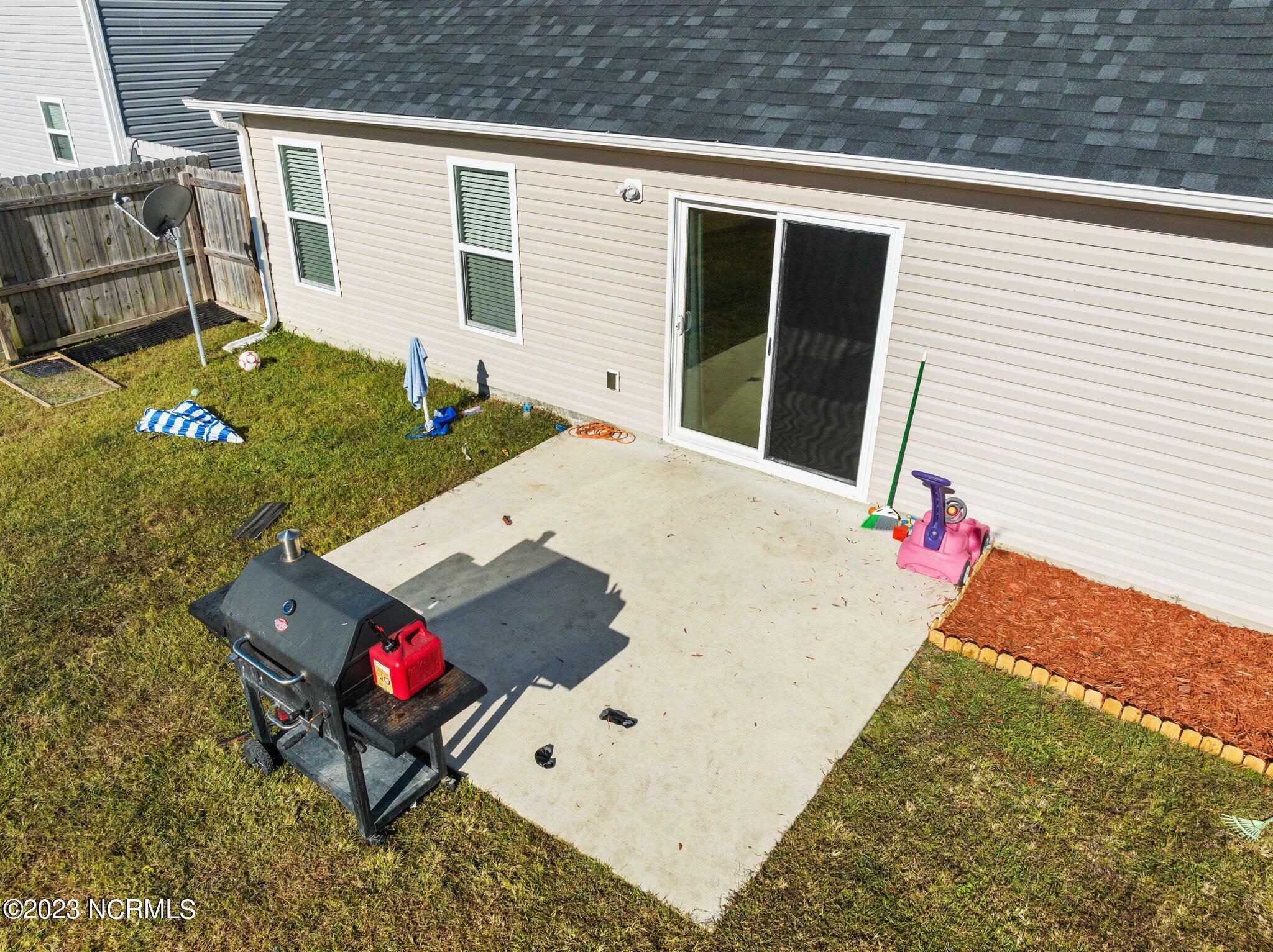 333 Station House Road New Bern, NC 28562 - Photo 29 of 33 36-web-or-mls-DJI_0165