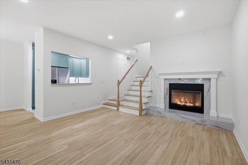 13 Encampment Drive Bedminster, NJ 07921 - Photo 2 of 25