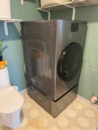 $159,900 | 516 Elk Street, Duluth, MN 55803