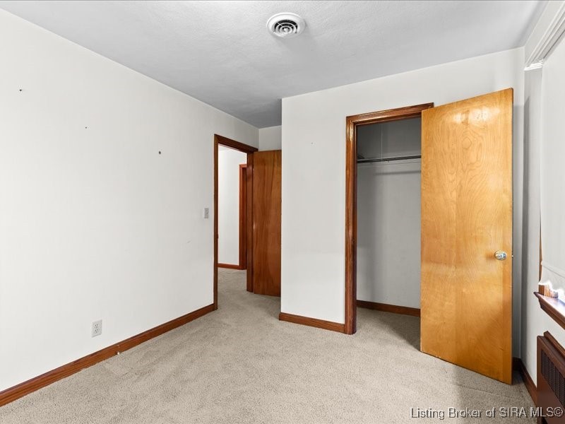 2113 Perry Crossing Road Sellersburg, IN 47172 - Photo 21 of 51