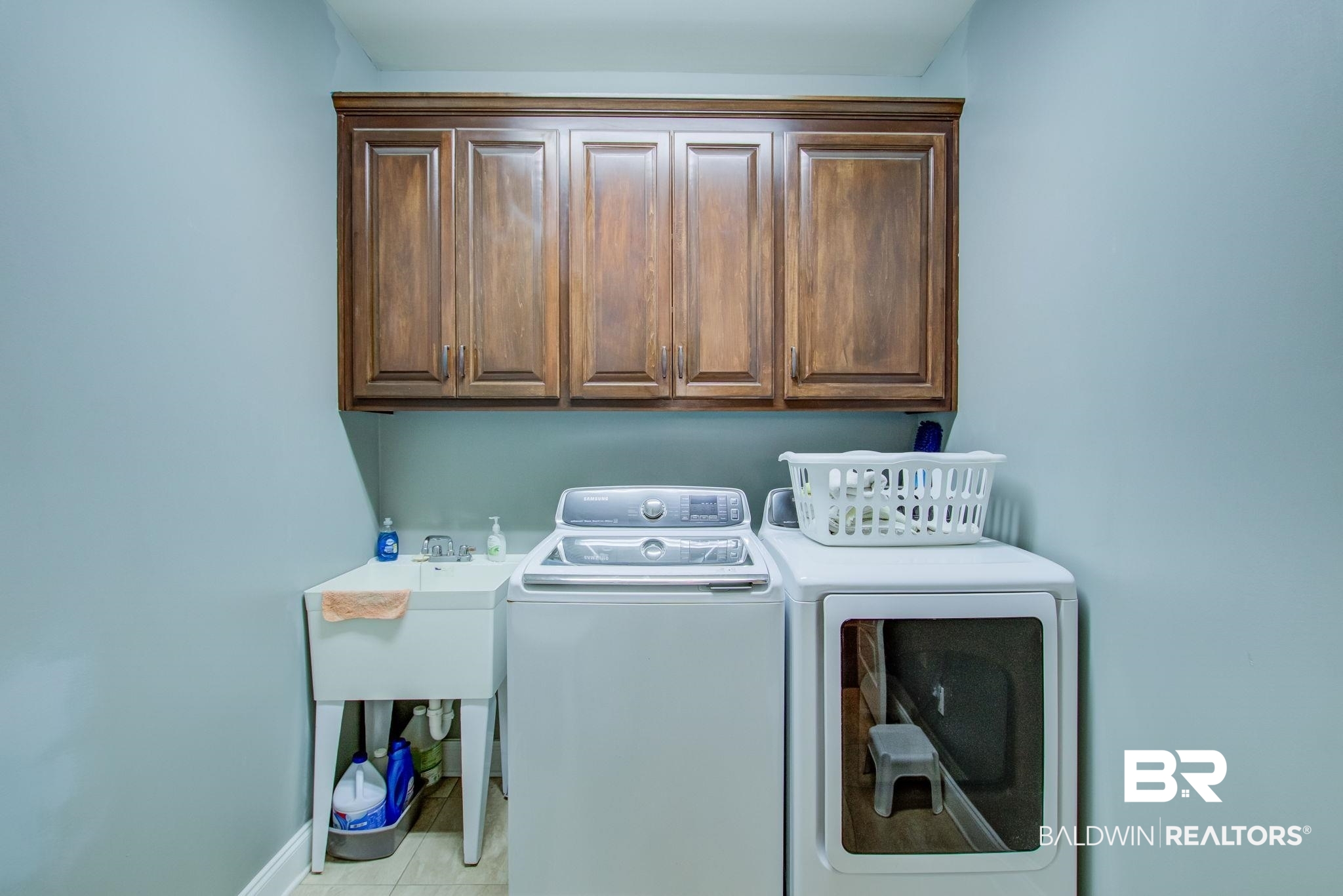 424 Craftsman Avenue Fairhope, AL 36532 - Photo 30 of 34 Laundry Room