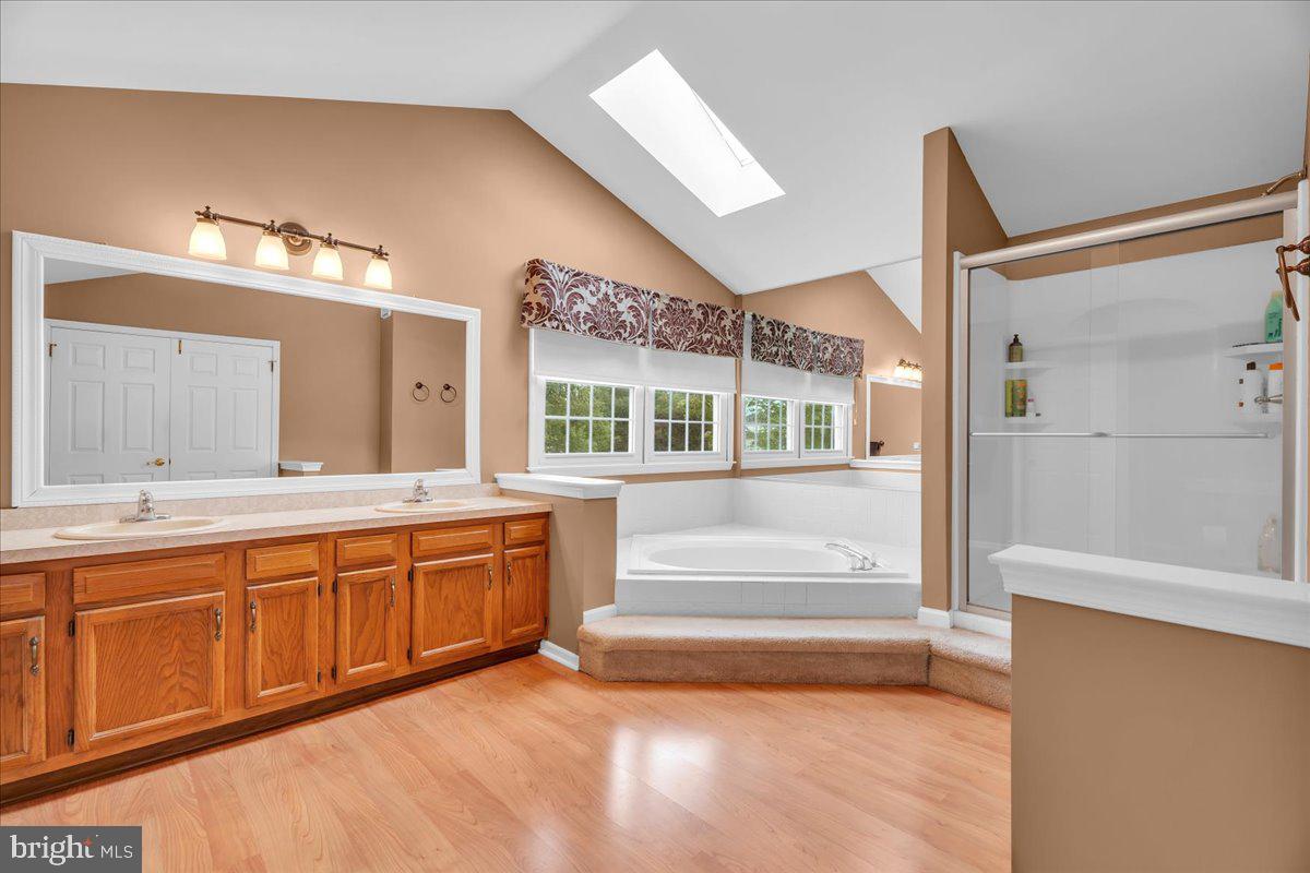 27 Spring Mill Drive Sewell, NJ 08080 - Photo 13 of 34 Spacious bathroom with natural light.