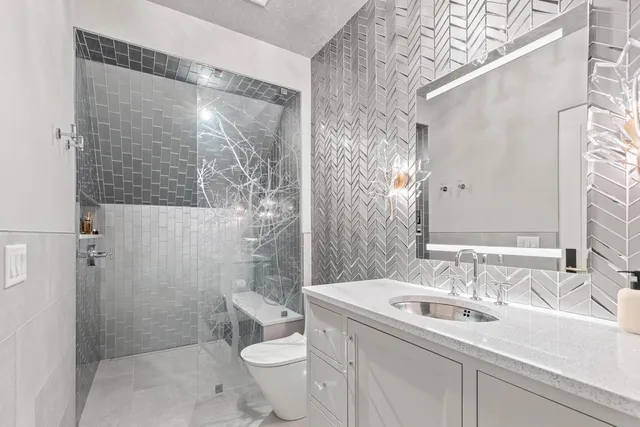 $9,450,000 | 1105 Tanager Hill, Orono, MN 55391