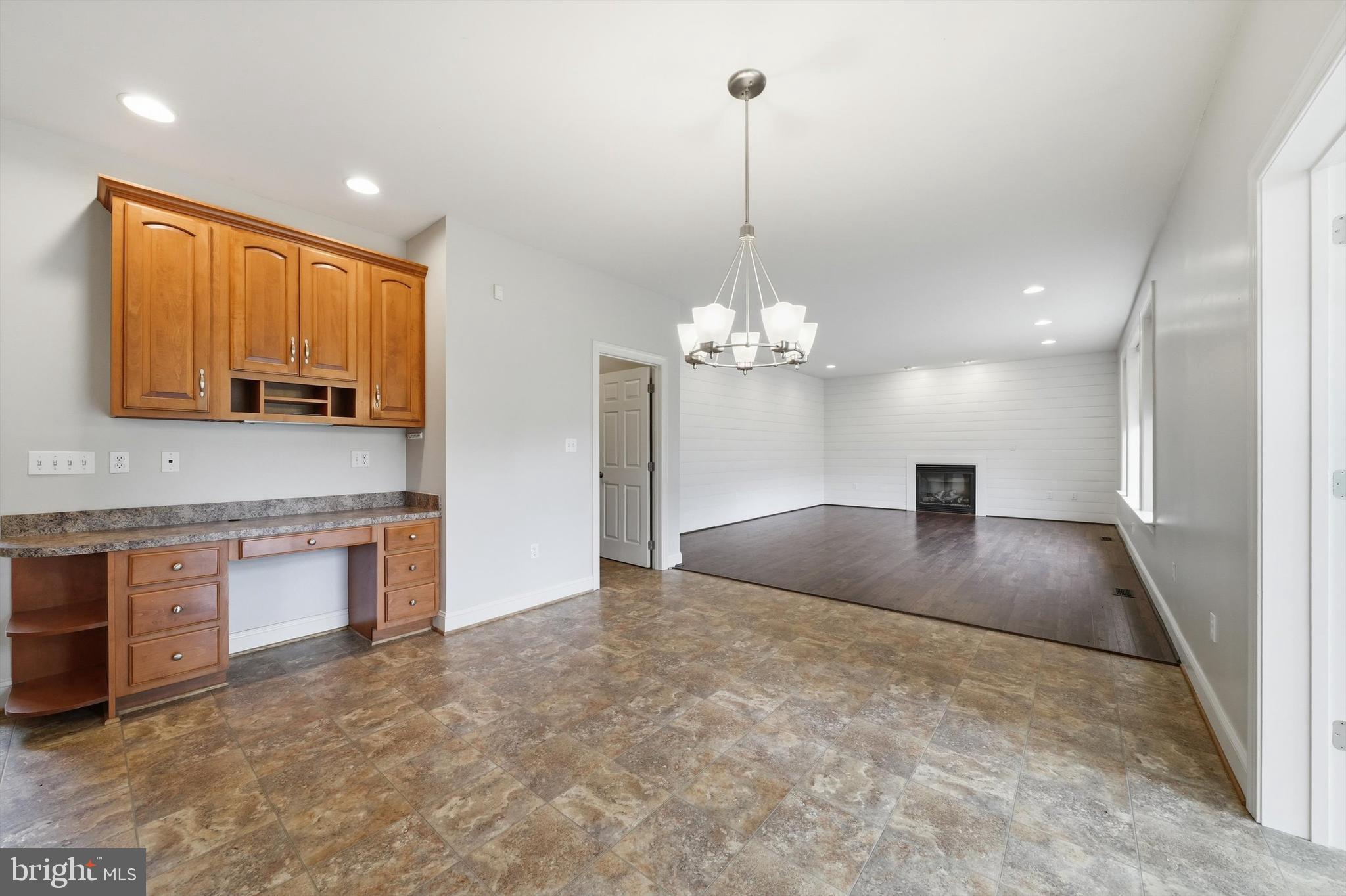 5716 Mt Briar Road Keedysville, MD 21756 - Photo 20 of 81 Dedicated Desk Space