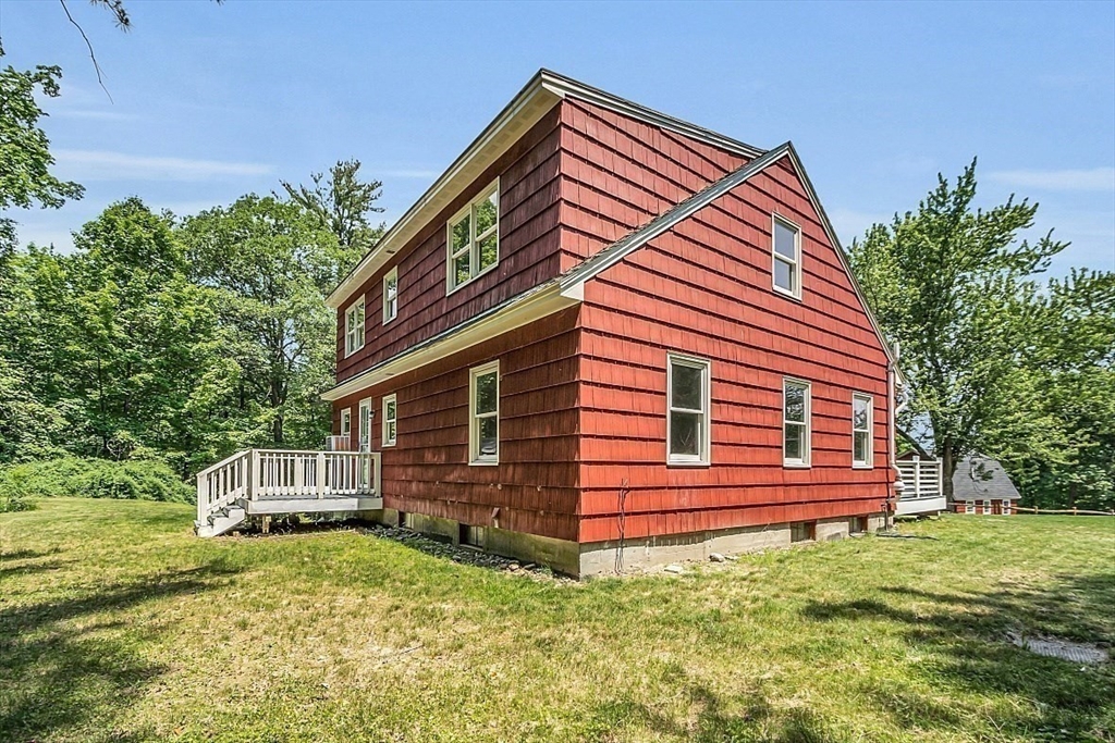 201 Taylor Road Ashby, MA 01431 - Photo 3 of 40