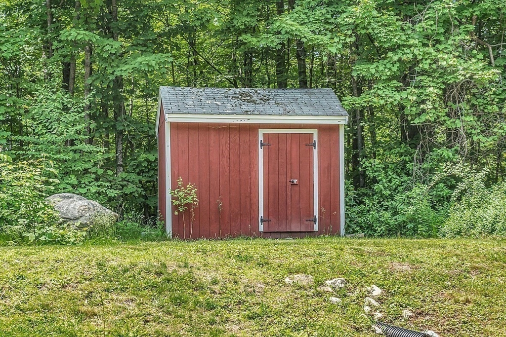 201 Taylor Road Ashby, MA 01431 - Photo 34 of 40