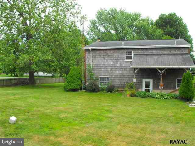 585 Church Road York, PA 17404 - Photo 9 of 19 Gallery Image 9