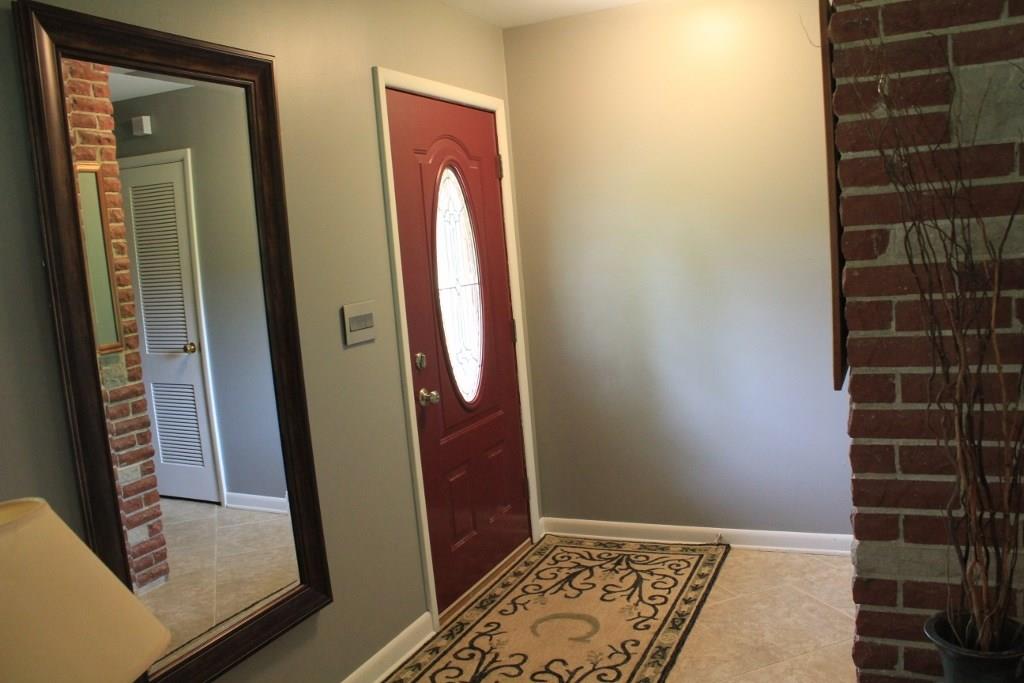 5326 Radnor Road Indianapolis, IN 46226 - Photo 13 of 24 Gallery Image 13