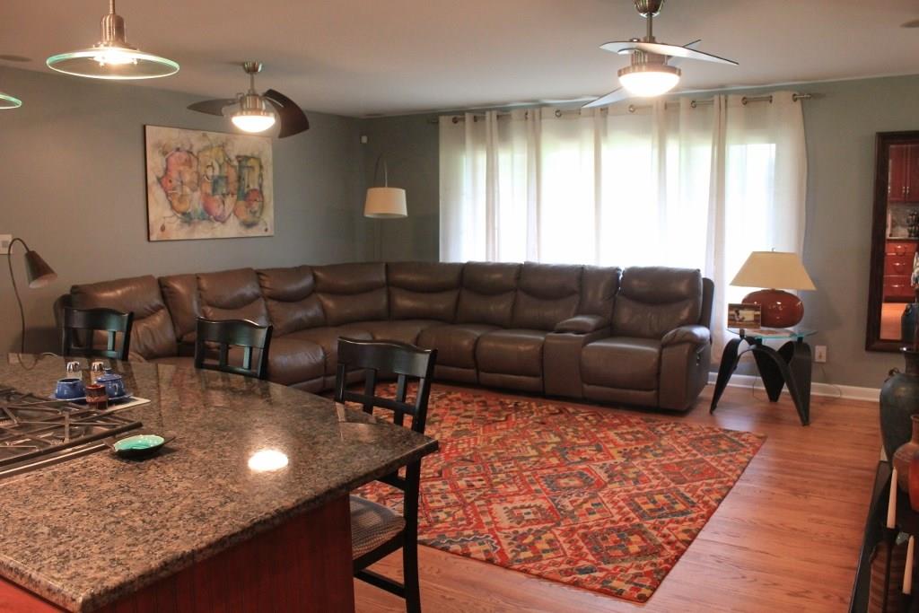 5326 Radnor Road Indianapolis, IN 46226 - Photo 5 of 24 Gallery Image 5