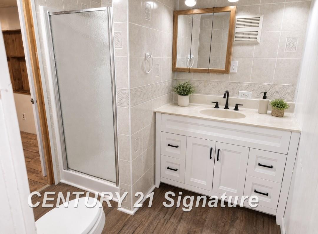 11634 Gates Road Riverdale, MI 48877 - Photo 14 of 32