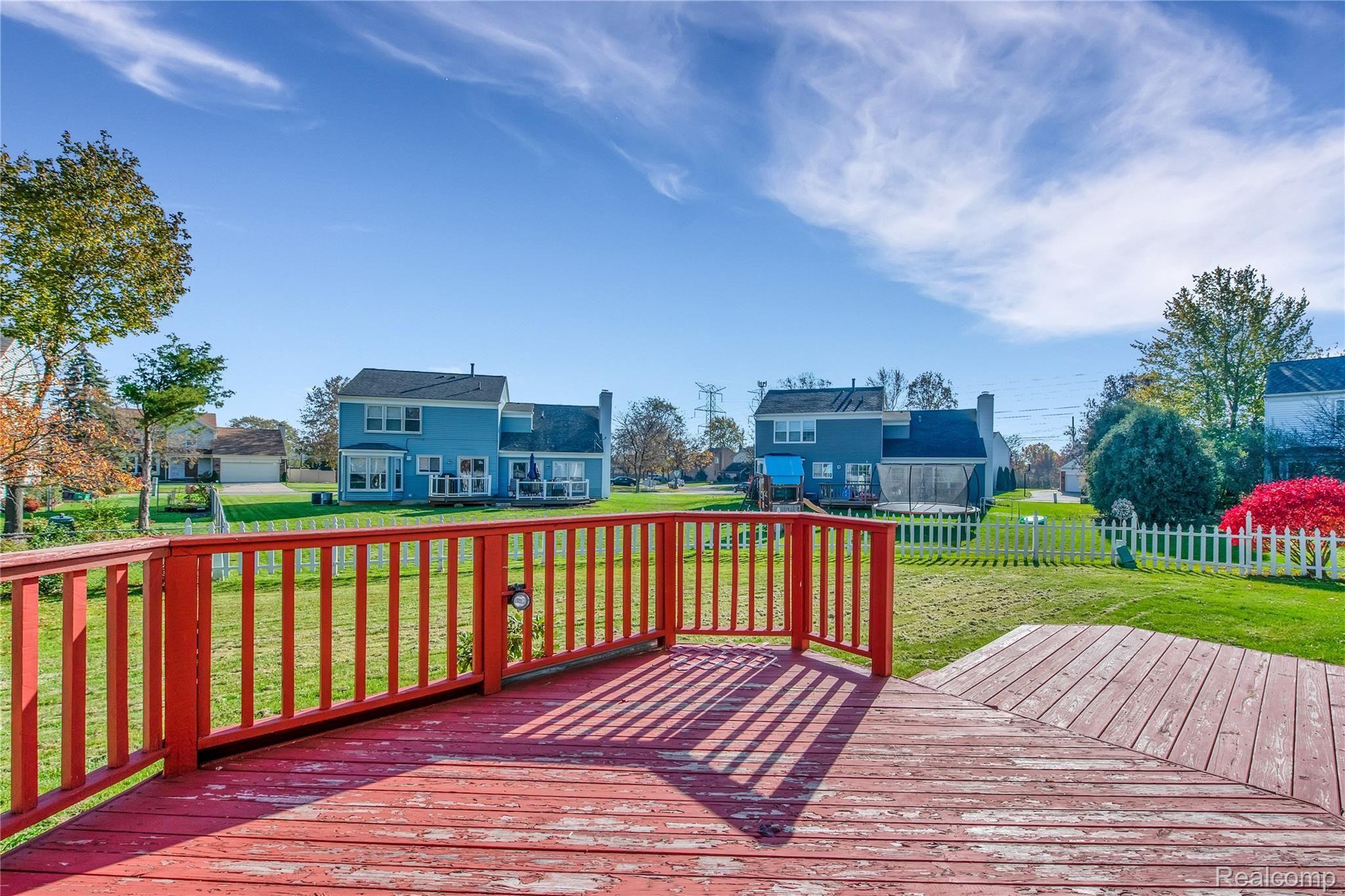 938 Paddington Road Canton, MI 48187 - Photo 32 of 33 938 Paddington - HD Drone Photography-33.JPG