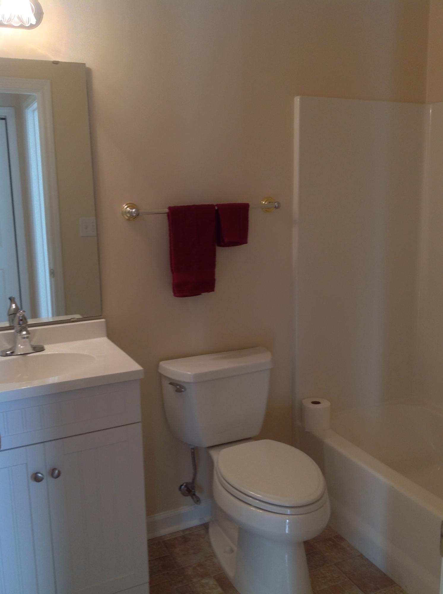 561 Deer Ridge Lane Vinton, VA 24179 - Photo 7 of 30 2nd Bath
