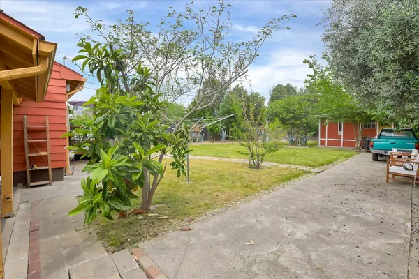 $385,000 | 2740 Park Hills Drive, Sacramento, CA 95821