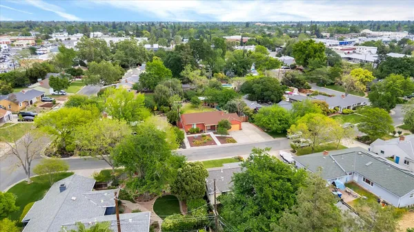 $385,000 | 2740 Park Hills Drive, Sacramento, CA 95821