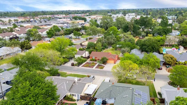 $385,000 | 2740 Park Hills Drive, Sacramento, CA 95821