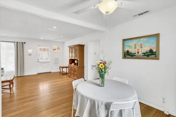 $385,000 | 2740 Park Hills Drive, Sacramento, CA 95821