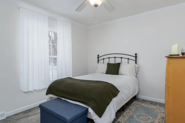 $249,900 | 104 Robin Hood Lane, Exeter, NH 03833