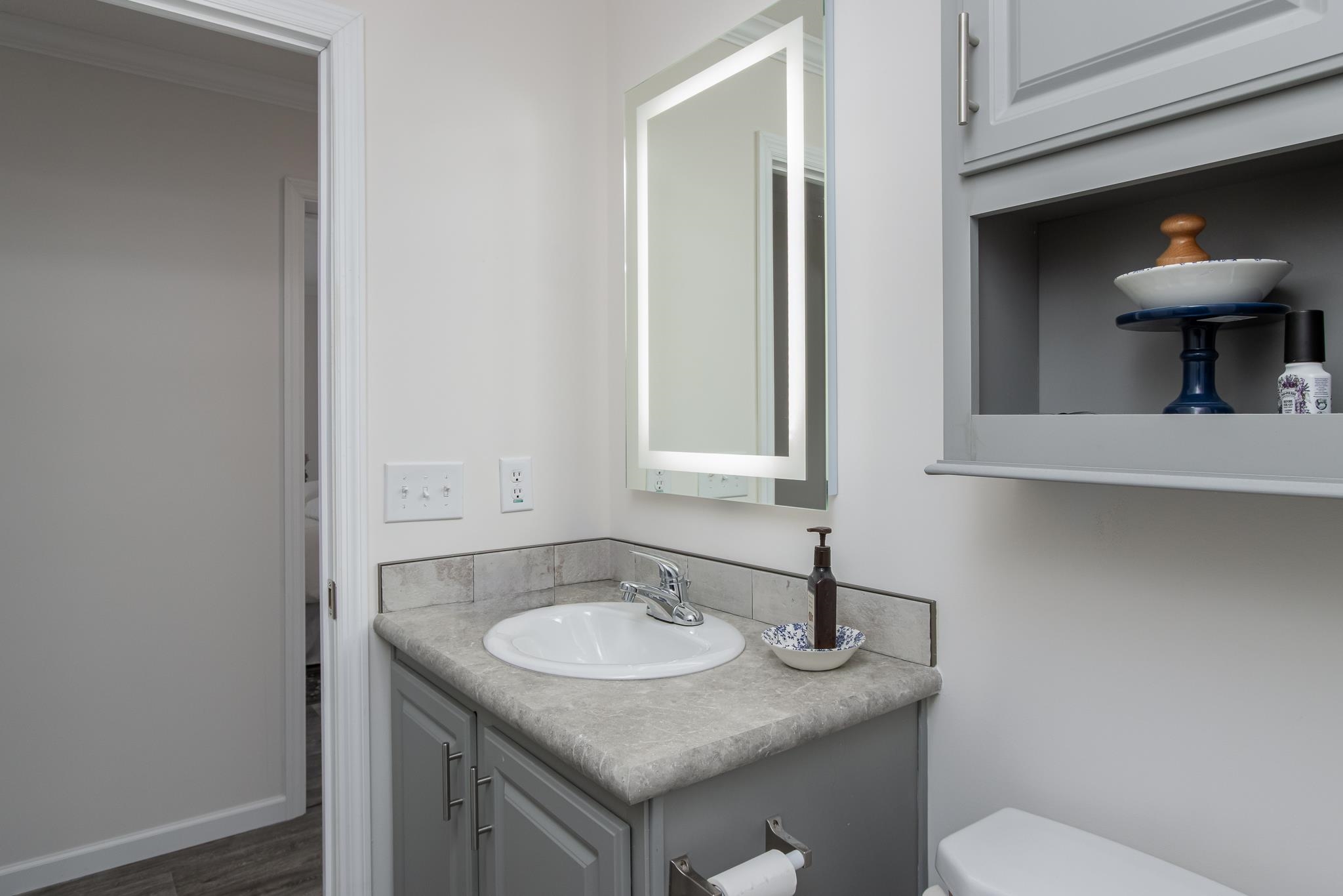 104 Robin Hood Lane Exeter, NH 03833 - Photo 28 of 38