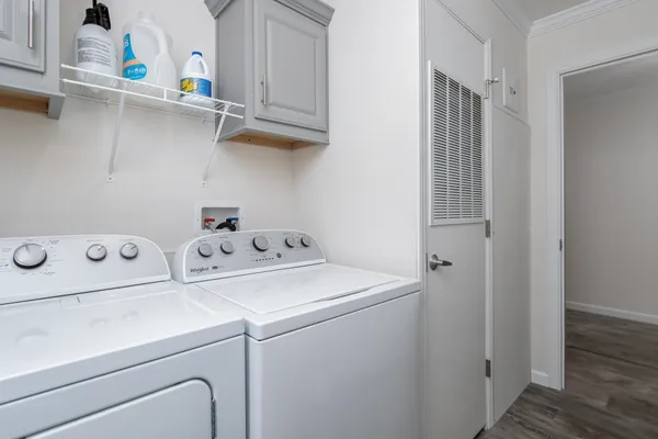 $249,900 | 104 Robin Hood Lane, Exeter, NH 03833