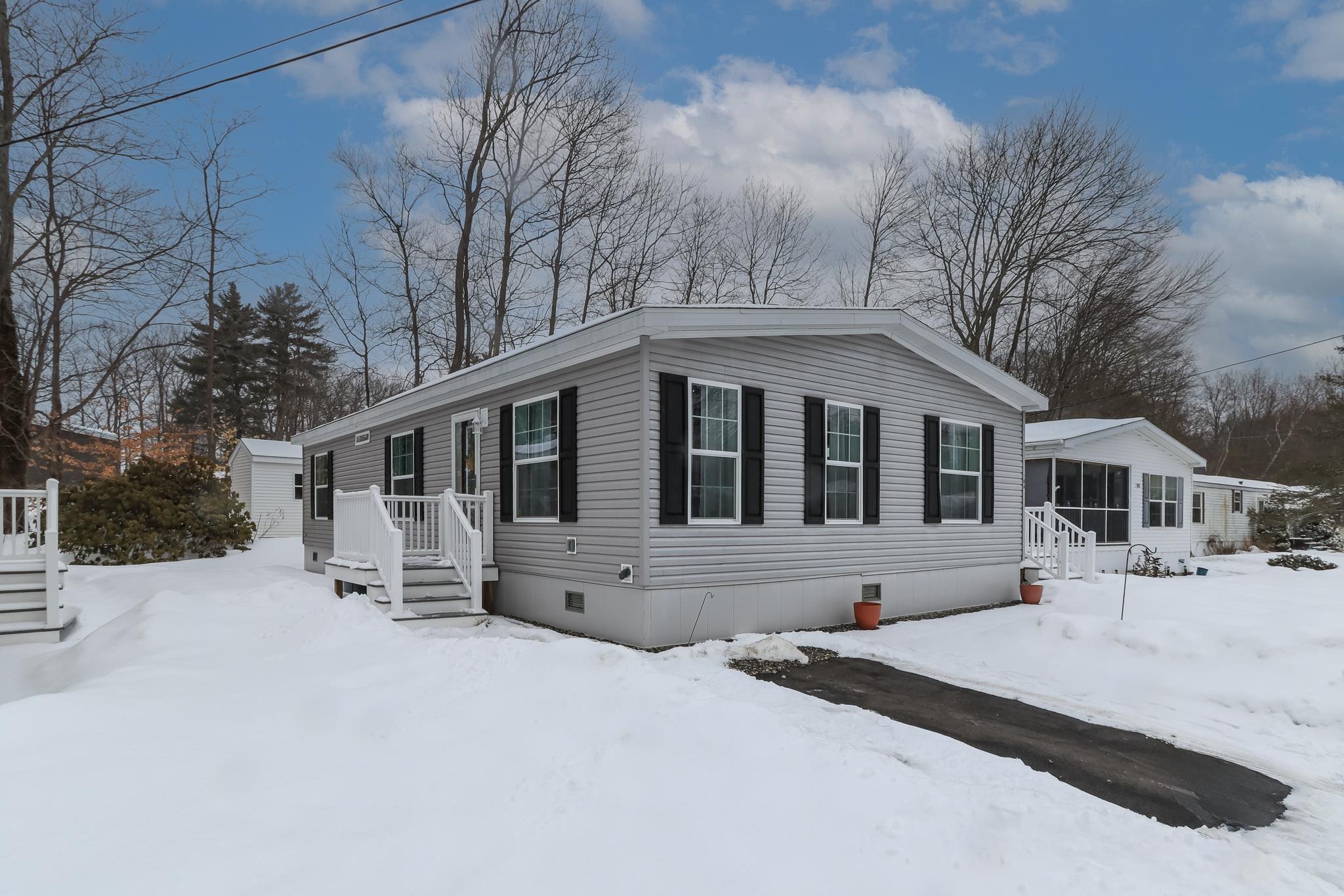 104 Robin Hood Lane Exeter, NH 03833 - Photo 31 of 38