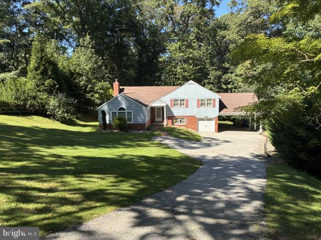 751 Red Oak Terrace Wayne, PA 19087 - Photo 3 of 41 Sits back off cul-de-sac