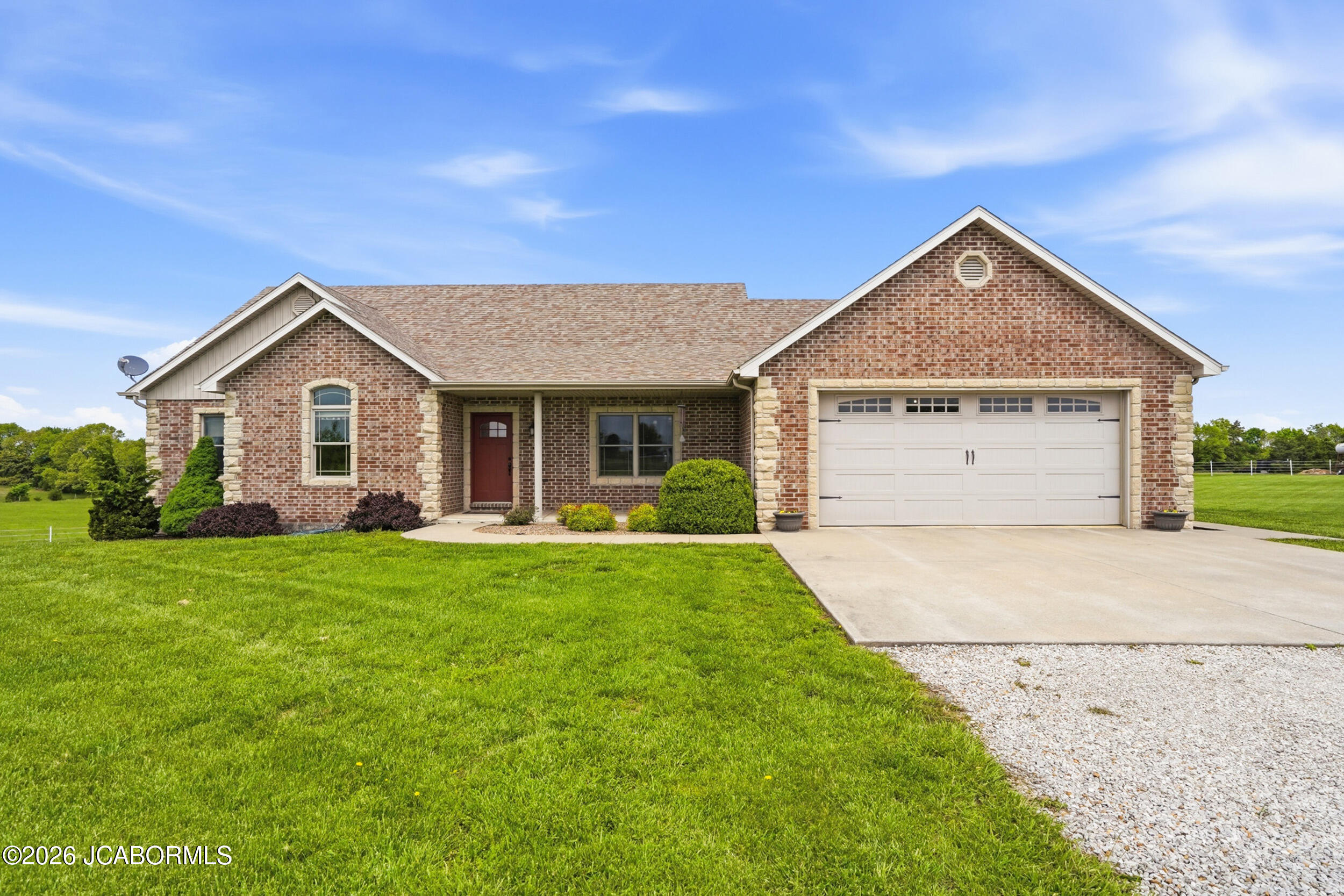 2131 State Rd Y New Bloomfield, MO 65063 - Photo 1 of 60